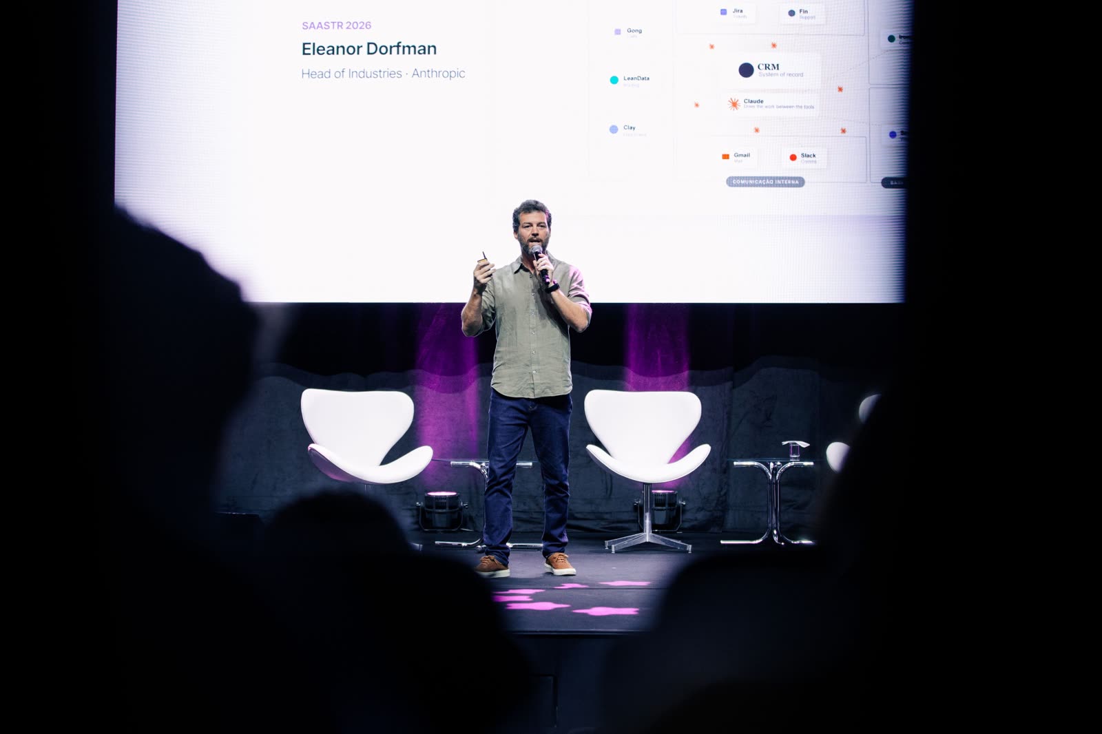 Robinson Friede apresenta o case da Anthropic mostrado no SaaStr